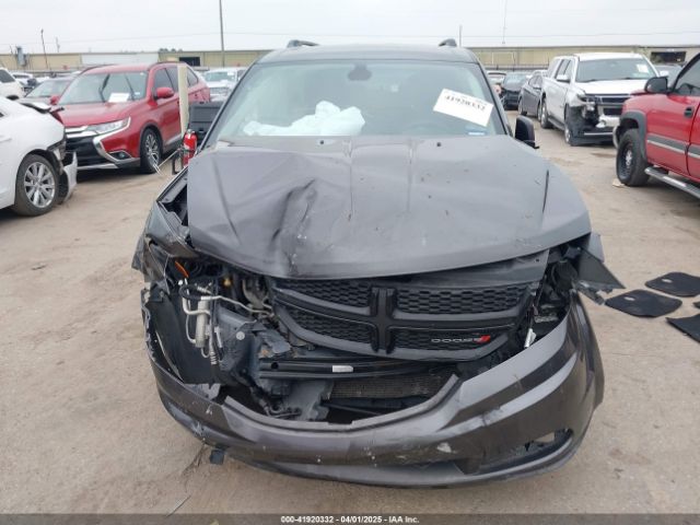 3C4PDCAB1JT295568 Dodge JOURNEY SE