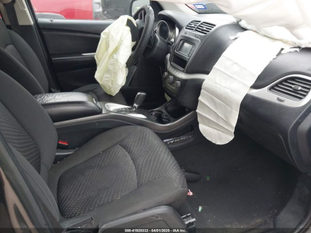 3C4PDCAB1JT295568 Dodge JOURNEY SE
