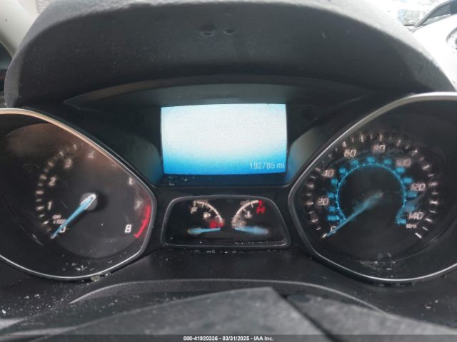 1FMCU9J98GUB84962 Ford Escape Titanium