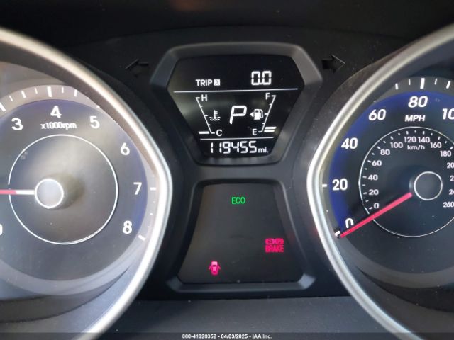 5NPDH4AEXFH648470 Hyundai ELANTRA SE