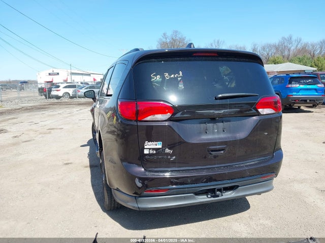 2C4RC1BG6JR291643 Chrysler Pacifica Touring L
