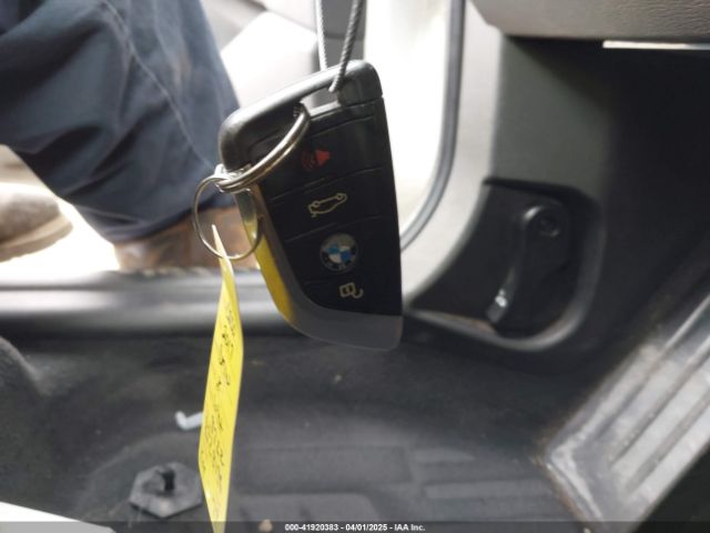 WBXHU7C38H5H38722 BMW X1 Sdrive28i