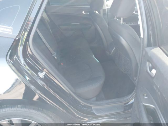 5XXGT4L37LG418495 KIA Optima Lx