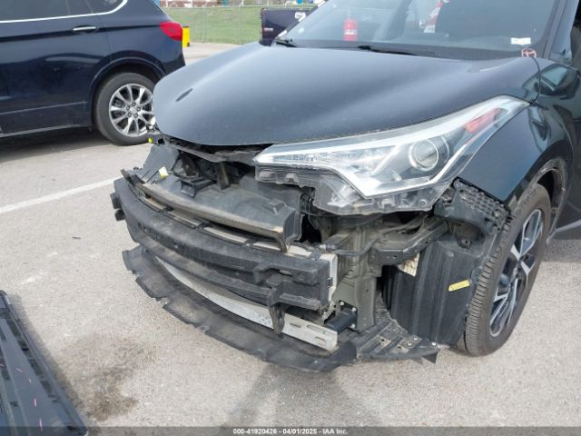 NMTKHMBX2JR016619 Toyota 3zr-fae