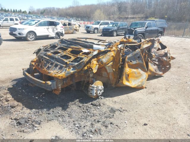 KM8SMDHF6HU226931 Hyundai Santa Fe Se