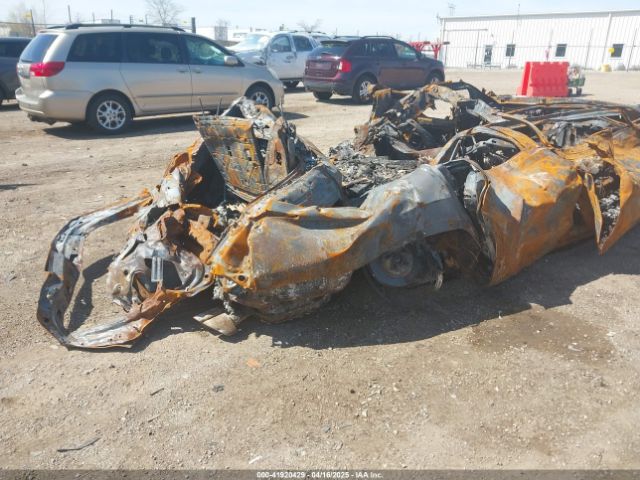 KM8SMDHF6HU226931 Hyundai Santa Fe Se