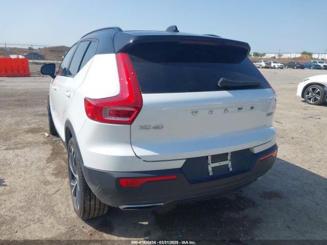 YV4162UM1K2156273 Volvo Xc40 T5 R-design