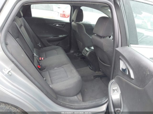 1G1ZD5ST0JF165392 Chevrolet MALIBU LT