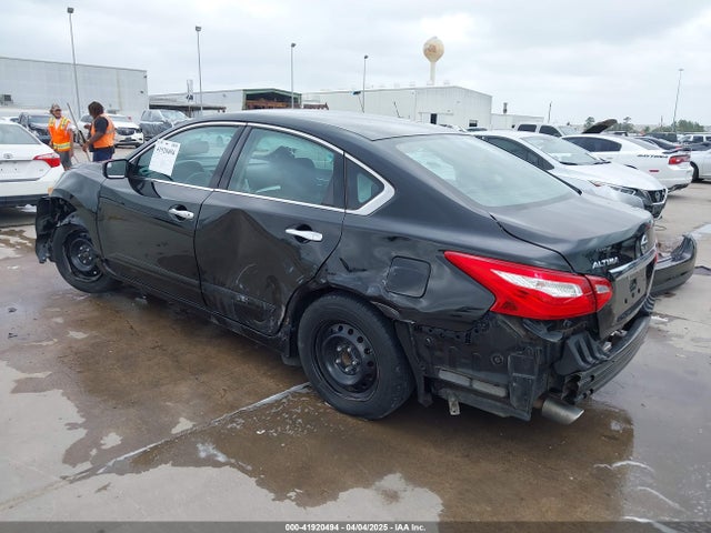 1N4AL3AP9HN361160 Nissan 2017