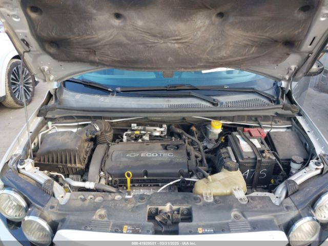 1G1JA5SH9F4205585 Chevrolet Sonic Ls Auto