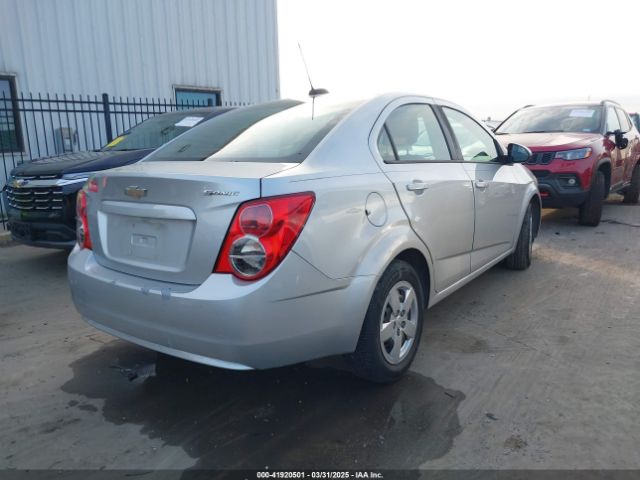 1G1JA5SH9F4205585 Chevrolet Sonic Ls Auto