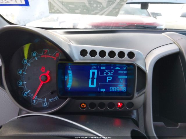 1G1JA5SH9F4205585 Chevrolet Sonic Ls Auto