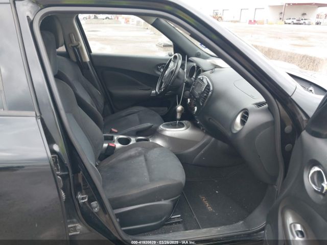 JN8AF5MR5ET359119 Nissan Juke Sv