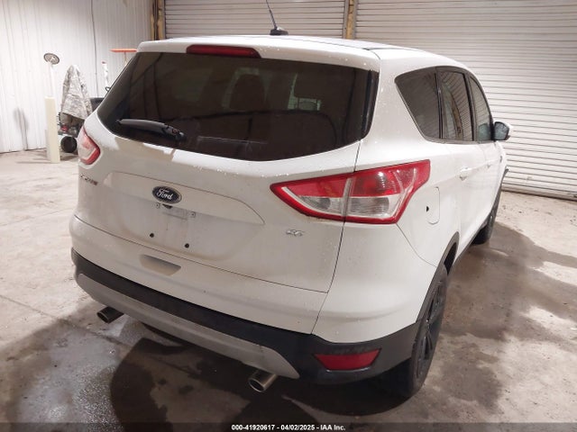 1FMCU0G71GUB12387 Ford ESCAPE SE