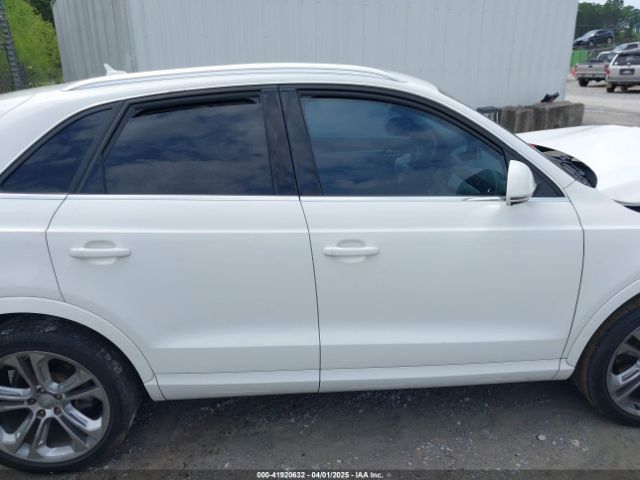 WA1FFCFS3FR010104 Audi Q3
