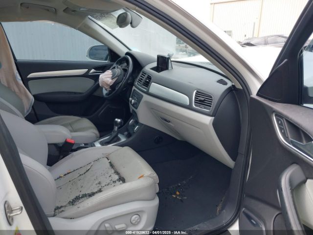 WA1FFCFS3FR010104 Audi Q3