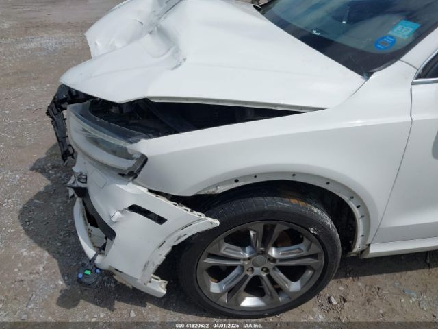 WA1FFCFS3FR010104 Audi Q3