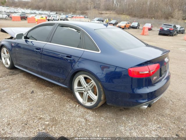 2014 AUDI S4 WAUBGAFLXEA125193 Photo 2