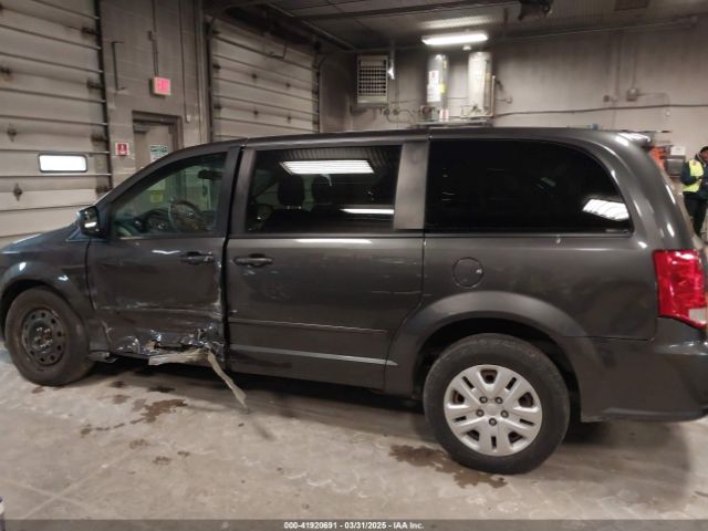 2C4RDGBG6GR218412 Dodge Grand Caravan Se