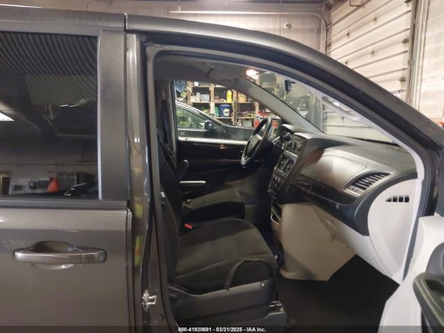 2C4RDGBG6GR218412 Dodge Grand Caravan Se