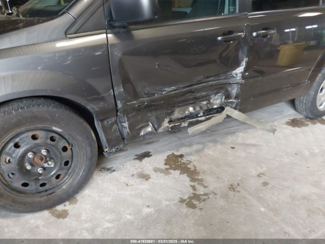 2C4RDGBG6GR218412 Dodge Grand Caravan Se