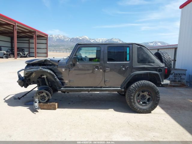 1C4BJWFG2EL279938 Jeep Wrangler Unlimited Rubicon
