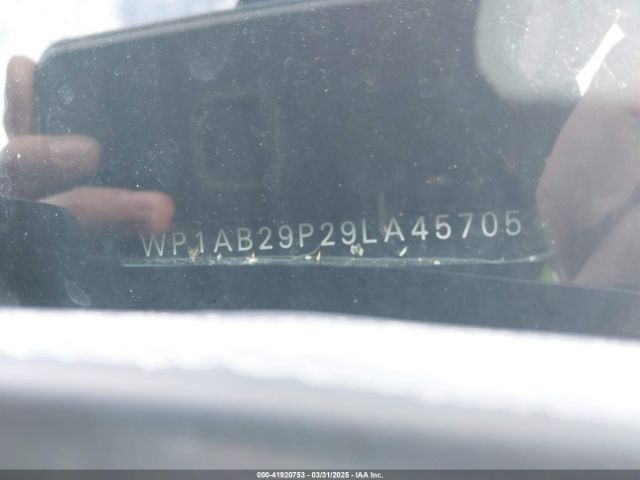 2009 PORSCHE CAYENNE WP1AB29P29LA45705 Photo 8