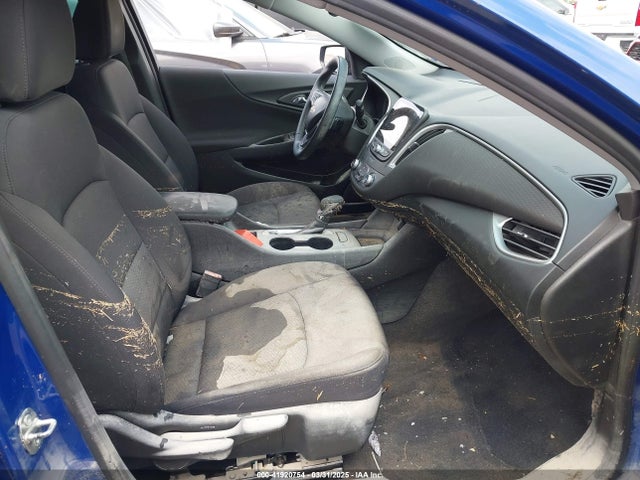1G1ZG5ST4PF143444 Chevrolet Malibu Fwd Rs