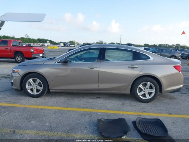 1G1ZB5ST1NF187347 Chevrolet Malibu Fwd Ls