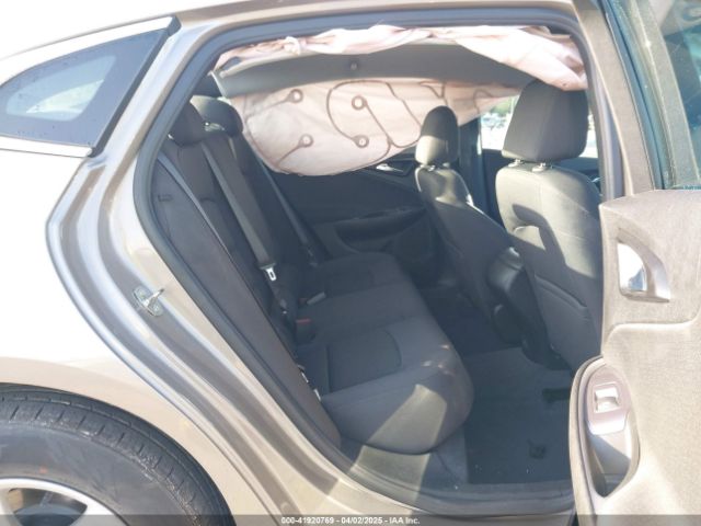 1G1ZB5ST1NF187347 Chevrolet Malibu Fwd Ls