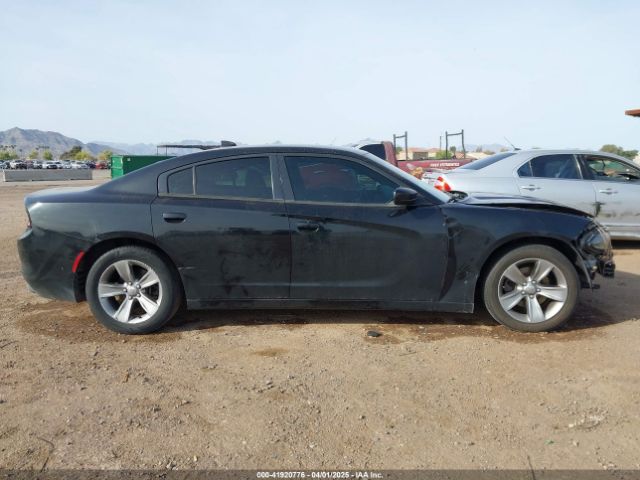 2C3CDXHG0GH215352 Dodge Charger Sxt