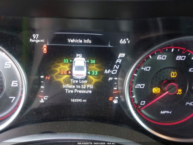 2C3CDXHG0GH215352 Dodge Charger Sxt