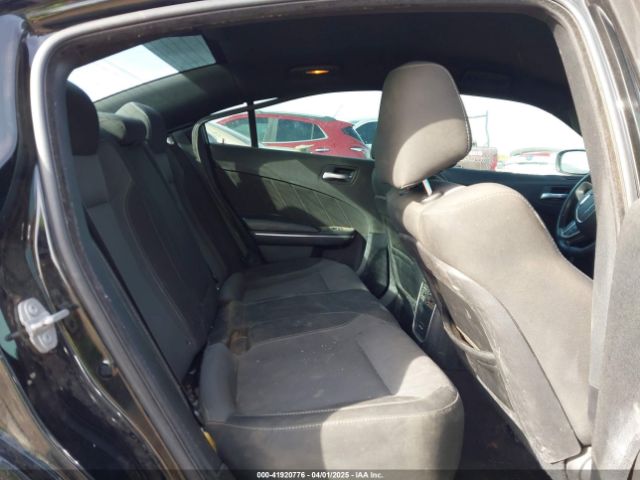 2C3CDXHG0GH215352 Dodge Charger Sxt