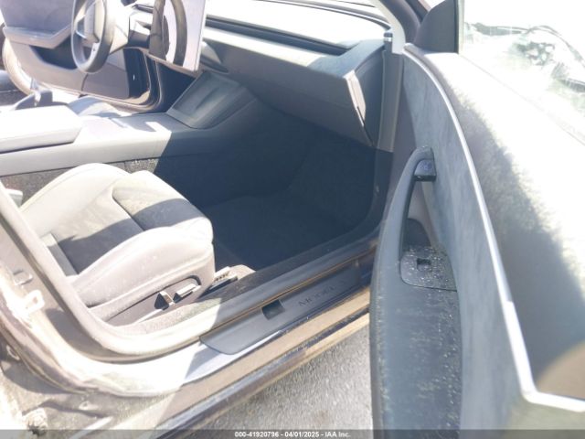 5YJ3E1ET9RF843457 Tesla Model 3 Performance All-wheel Drive