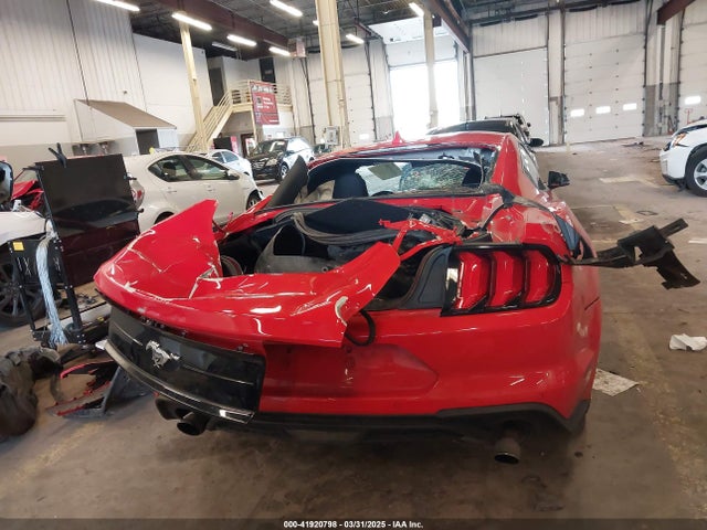 Ford Mustang Ecoboost Premium Fastback 2021 1FA6P8TH8M5150524 Image 16