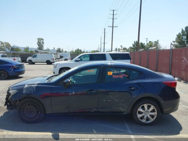 3MZBN1U7XJM211483 Mazda Mazda3 Sport