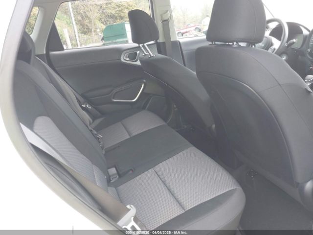 KNDJ23AU6S7927595 KIA SOUL LX