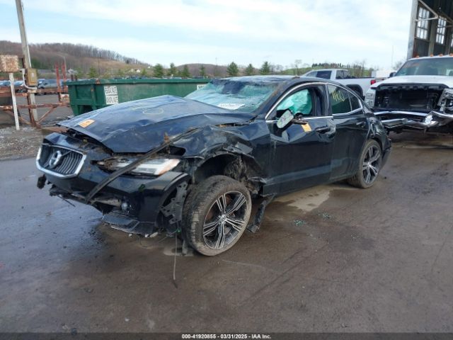 2019 VOLVO S60 7JRA22TL6KG007160 Photo 1