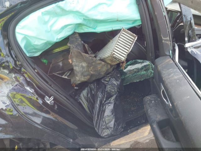 2019 VOLVO S60 7JRA22TL6KG007160 Photo 7