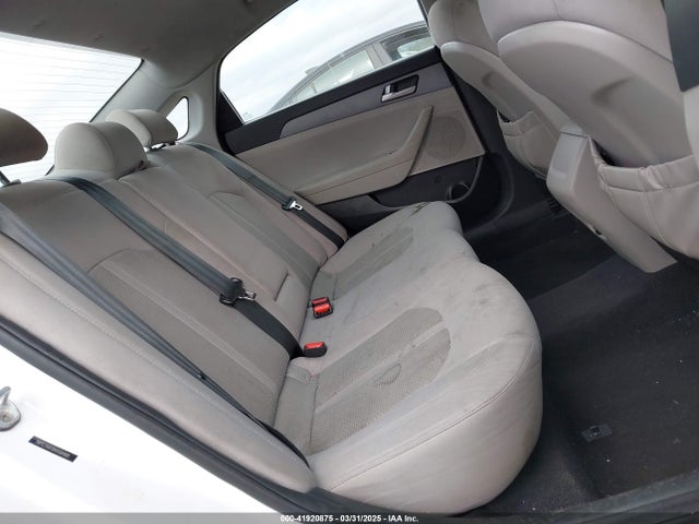 5NPE24AF8HH584981 Hyundai Sonata