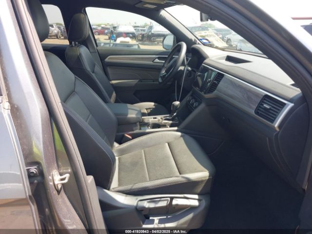 2022 VOLKSWAGEN ATLAS CROSS SPORT 1V2JE2CA4NC201054 Photo 4
