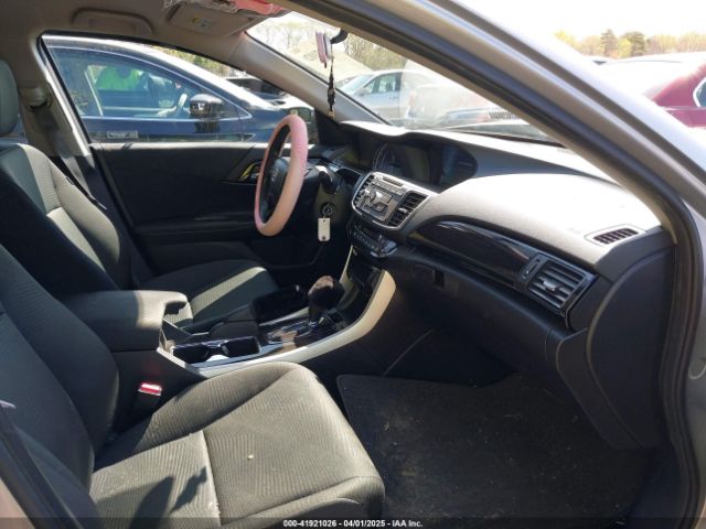 1HGCR2F33HA225035 Honda ACCORD LX