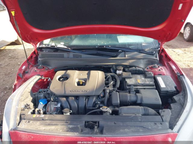 3KPF24AD7NE427039 KIA Forte Lxs