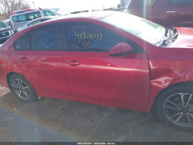 3KPF24AD7NE427039 KIA Forte Lxs