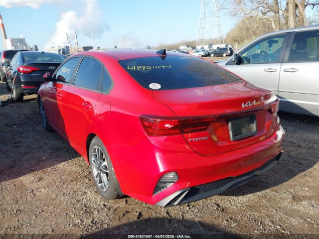 3KPF24AD7NE427039 KIA Forte Lxs
