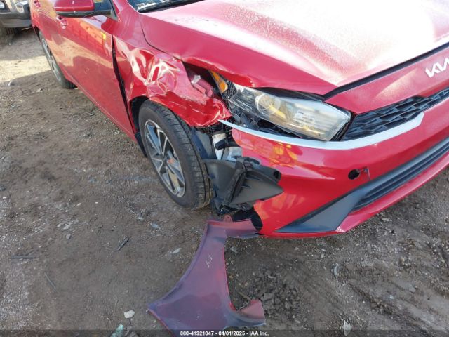 3KPF24AD7NE427039 KIA Forte Lxs