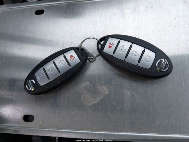 3N1CP5DV7ML557589 Nissan Kicks Sr Xtronic Cvt