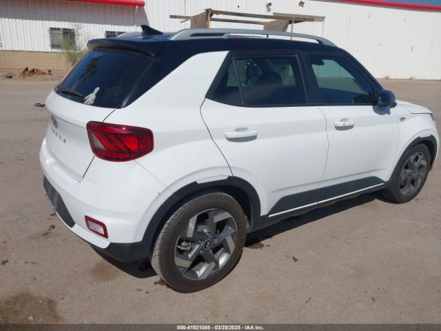 KMHRC8A35NU180027 Hyundai Venue Limited