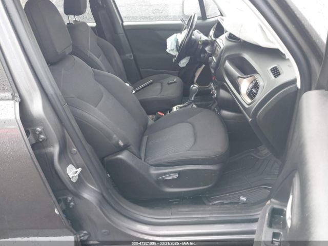 ZACCJABB9HPF34182 Jeep Renegade Latitude Fwd