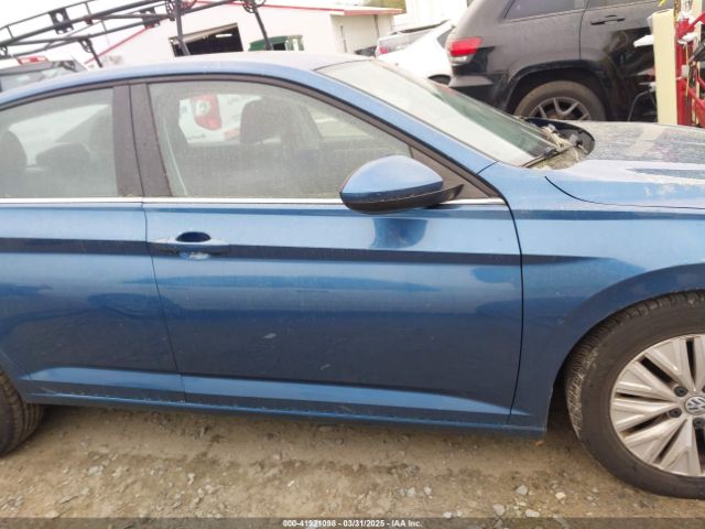 3VWC57BU0KM093980 Volkswagen Jetta 1.4t R-line/1.4t S/1.4t Se